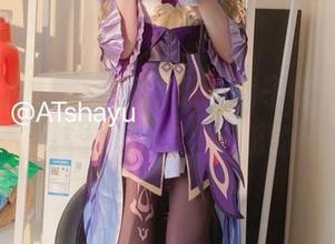看AT鲨的红裙原图，原来裙子也有黑暗面，先别问我怎么知道的…
