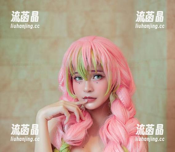 花费五秒钟看AzamiKunoich的高清女忍者写真集，你的眼睛会感激你，保险起见，再看一次？
