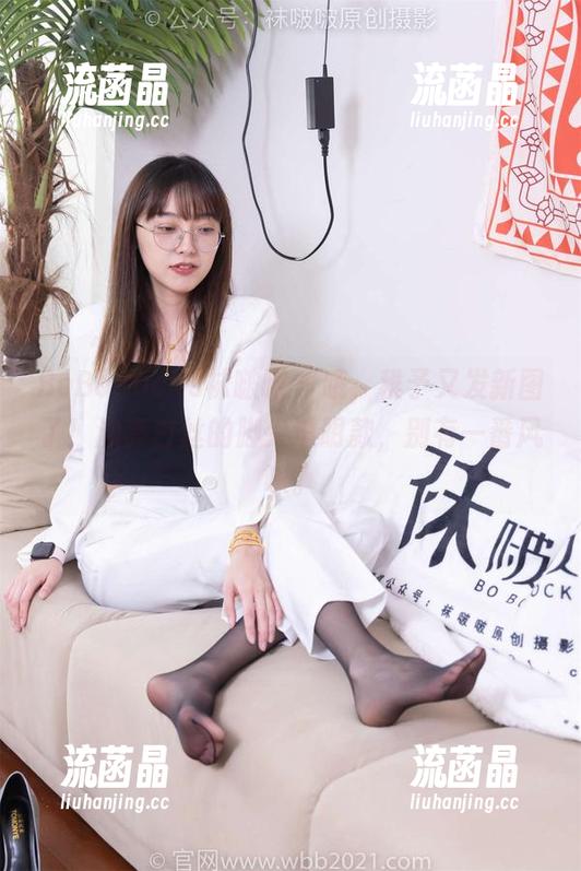 BoBoSocks袜啵啵-稚予 BoBoSocks袜啵啵 - 哦,稚予又发新图了!油亮白丝的脚尖透明款,别有一番风味。