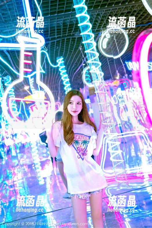 Feilin嗲囡囡-欣欣Rubybaby Feilin嗲囡囡 - 欣欣Rubybaby的校园写真:当书本和拍照相遇的神奇瞬间