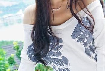 Feilin嗲囡囡 – 鱼子酱Fish和她的死库水写真，可以聊聊视线游走的奇妙吗？