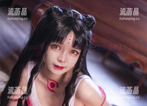 突曝！Hachi小芭的学妹写真更新了，这脸色不太对钢笔画出来的！