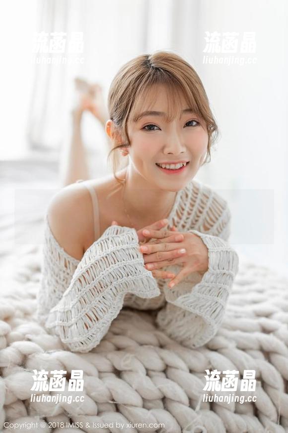 IMiss爱蜜社-淼淼萌萌哒 IMiss爱蜜社 - 看淼淼萌萌哒在泳池拍摄的美图,其实更多心思在于构图与光线…