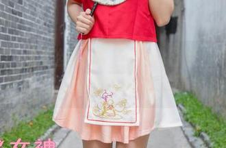 MSLASS梦丝女神 – 玥玥的白色空间：全套原图，谁能抵挡这么简单！