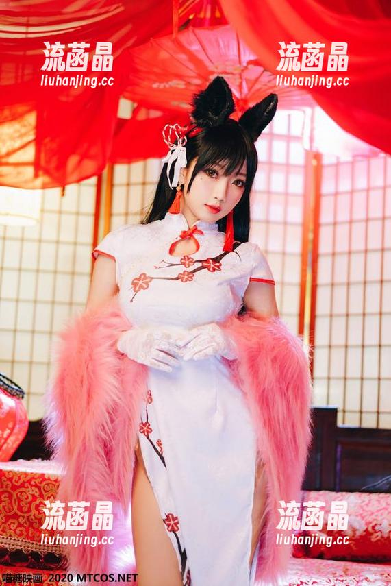 喵糖映画高清形式里的夏日沐浴作品，还几乎能闻到防晒油的香味！