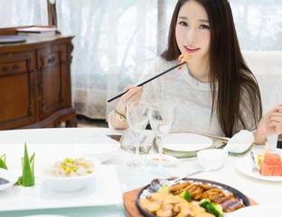 MiStar魅妍社 – 万圣节特供!杨晨晨sugar的图包下载,记得小心“鬼”喜欢哦!
