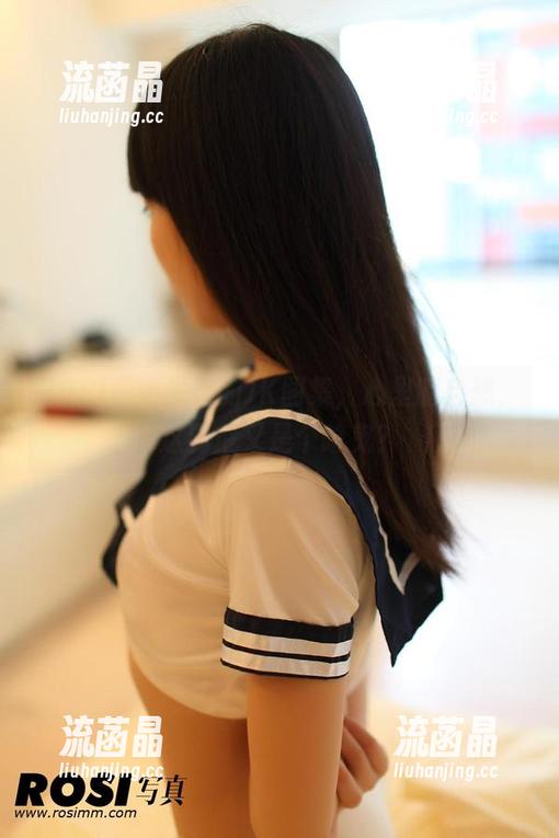 ROSI ROSI最新发布的JK图集,心里暗自想,这到底又是个啥鬼?