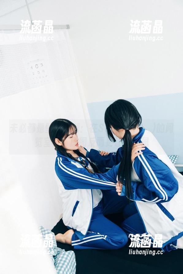 未必都是壁纸级别：在Sonson(손손)的阅览室里，原图反而更让人深思