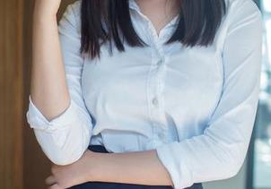 TuiGirl推女郎 – 何奕恋的全套女孩，额……这场景让我脑补了一把！