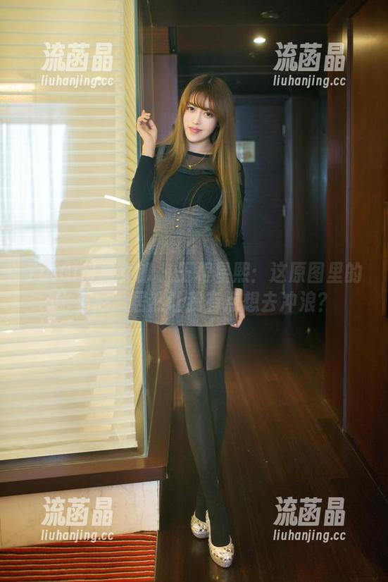 TuiGirl推女郎 - 王根星熙：这原图里的比基尼，居然让我有点想去冲浪？