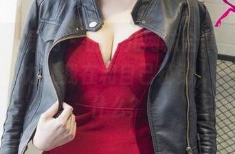 UGirls尤果网 – 田慕儿网袜合集，某种微妙的吸引力让我在和自己较劲，这到底是什么？