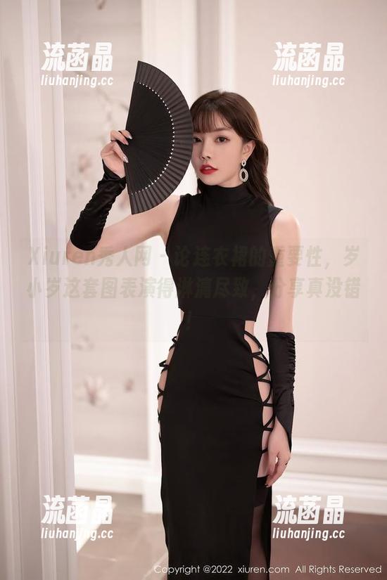Xiuren秀人网-岁小岁 Xiuren秀人网 - 论连衣裙的重要性,岁小岁这套图表演得淋漓尽致,分享真没错!