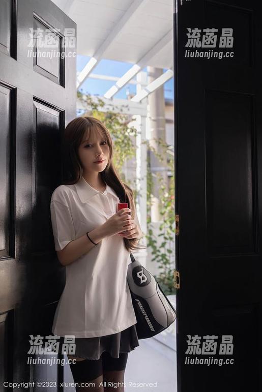 Xiuren秀人网-油田溪溪 Xiuren秀人网 - 睡衣造型?油田溪溪真会,反正我的眼睛全在这无圣光的图片上。