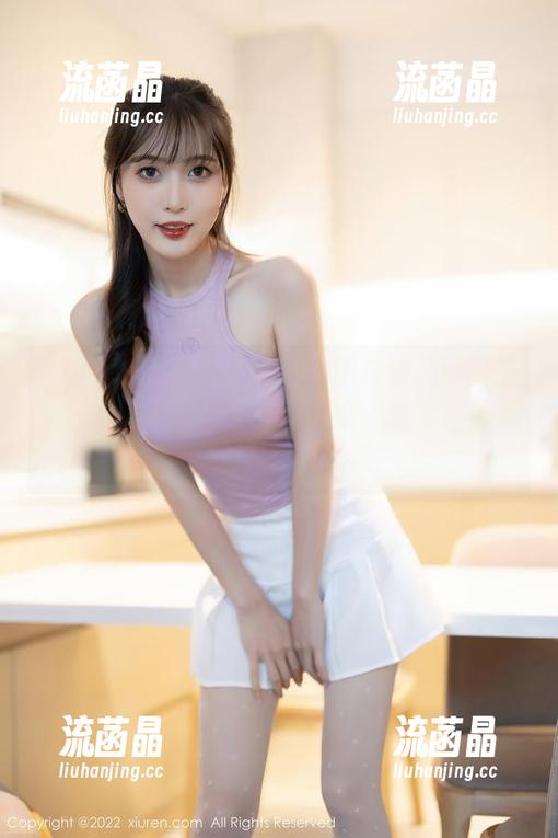 Xiuren秀人网-萌白酱 Xiuren秀人网 - 最新的萌白酱:她的少女气息让我想起了我的初恋,哈哈,谁还没有个十七八岁呢?