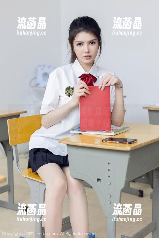 Xiuren秀人网-鹿小茜 Xiuren秀人网 - 图库奇遇记:鹿小茜在海边,高清捕捉每个惊喜!