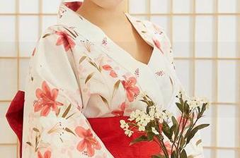 YouMi尤蜜荟 – 令人瞩目的艾小青：这套蕾丝写真，恰到好处的让人想入非非