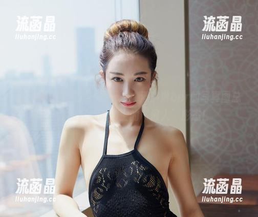 YouWu尤物馆-潘琳琳ber YouWu尤物馆 - 夏天里,潘琳琳ber的写真图总让我想起沙滩椅上的‘闲人’形态!