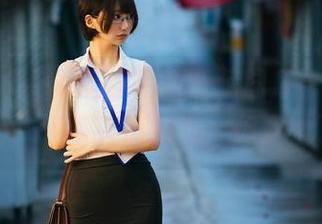 分享nagisa魔物喵的奇葩图库：四月番外篇，风格有点突兀，但我爱了。