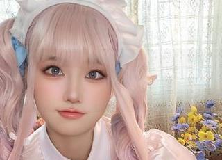 更新！七七娜娜子的2B女仆cos，忍不住想问：这头发是从哪个动画里面逃出来的？