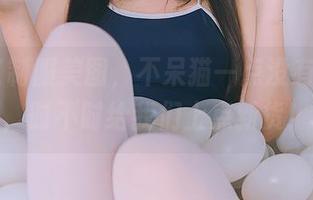 这些JK制服美图，不呆猫一点没有松懈啊，时不时给我们上点新货！