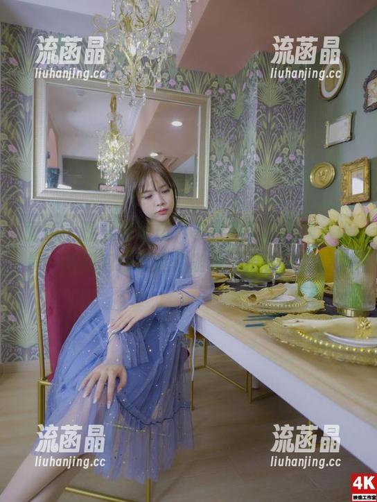 丽柜 - 温柔的司琪，等着我下载图集，像是一杯刚泡好的迷你咖啡，绵长又香醇。