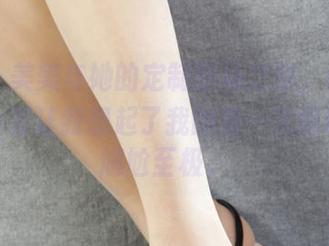 丽柜 – 美美与她的定制职场之旅，照片里的职业装让我想起了我的第一次面试——尴尬至极。