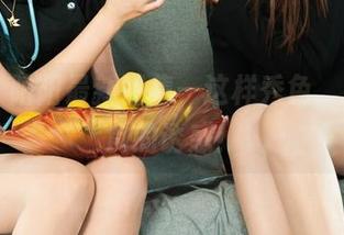丽柜 – 阳阳最新图集—这样秀色，直逼美食的诱惑！
