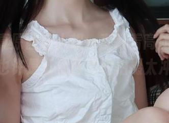 这些写真原图让人想一直盯着高雄(白)，呃……也许是五更百鬼的拍摄太冲击了吧。