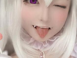 防不胜防的免费套图！佳佳好难啊的微博36套合集让人停不下来。