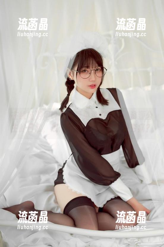 周叽是可爱兔兔 在线畅游周叽是可爱兔兔的海边:资源公主的日常,想知道半只脚多少次被夯痛?
