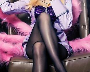 头条女神 – 被尹菲这组腿精写真俘获，没想到一双腿可以让我磨蹭这么久。