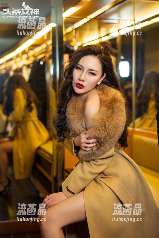 头条女神 - 果儿Victoria的高跟鞋作品集：从不摔跤的秘诀大公开！