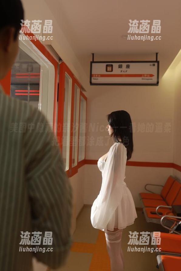美图中隐藏的奈汐酱Nice——看她的温柔把墙壁都涂成了粉色