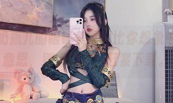 小小奶瓶儿的眼镜美图，比你想象中要有意思，别犹豫了，赶紧下载。