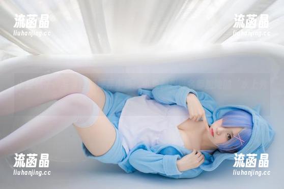 小野妹子w 小野妹子w写真图册探寻小溪:小鱼都想报名参加她的‘水上秀’!
