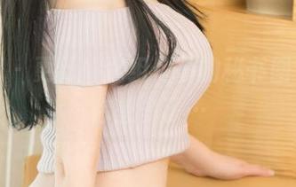 尤果网 – 更新！这组佟蔓的秘书图包，让你想多了…