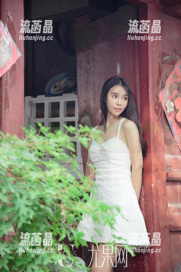 尤果网 - 美图大作战：张小西Ann的写真剧情能否开启新烂片风？