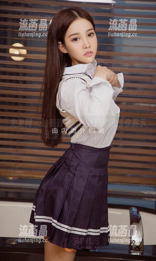 尤果网 - 油亮到不怕反光！琳丽给你展示无圣光的“真实”。
