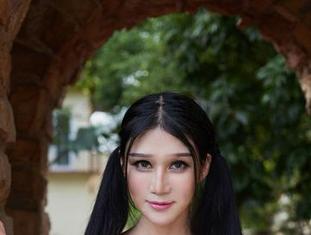 尤物馆 – 图集更新，孟狐狸FoxYini也真会把秘密藏得深的吓人