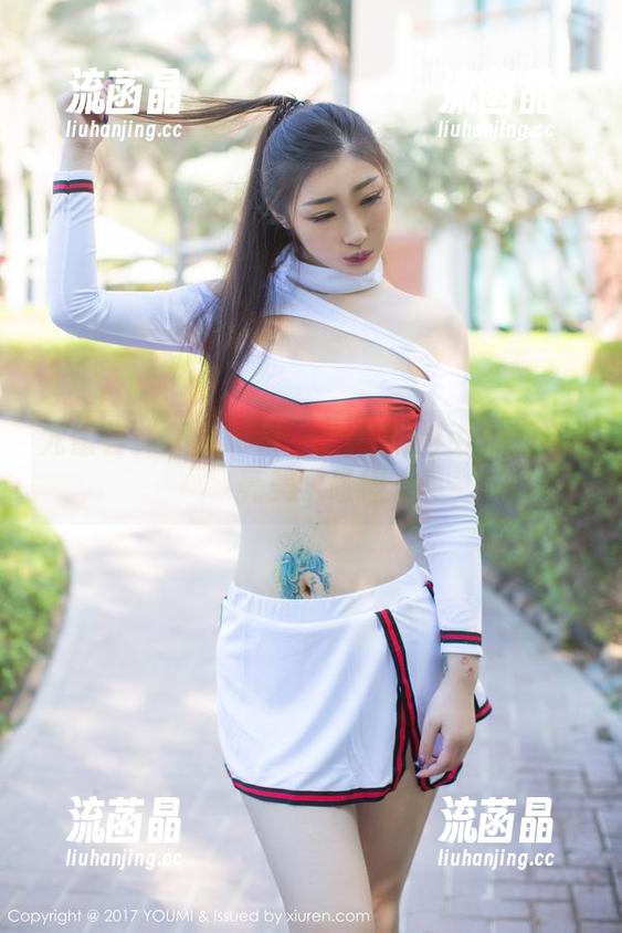 尤蜜荟 - 图库旅程：土肥圆Iris与她的油亮美学碰撞