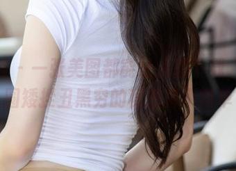 尤蜜荟 – 一张美图都能让人想下载，土肥圆矮挫丑黑穷的秘密真不简单