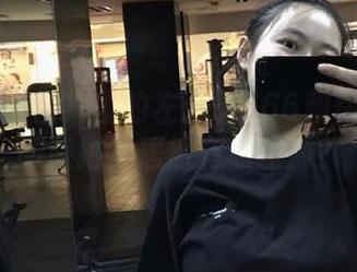 微密圈 – 图片里的左公子666和你想象中的旅拍，居然有点差别？