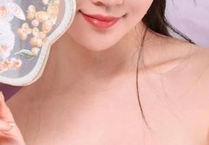 年年Nnian精选：玉藻前，你为什么那么会撒娇？