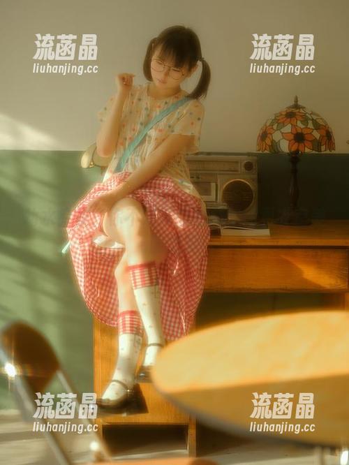 幼水铃衣：你不知道的别样午间更衣室美图之旅