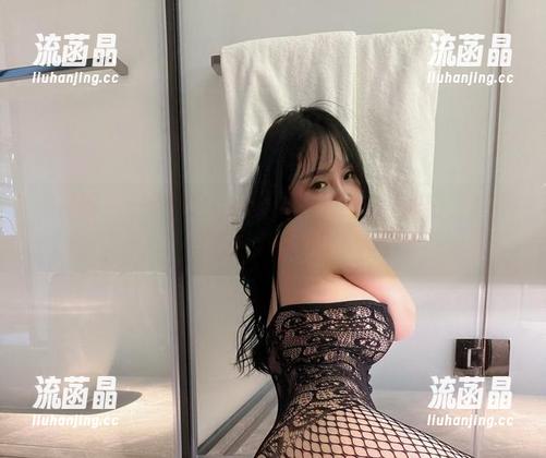 微密圈 - 一点张鑫baby，加上胶衣，哎呀，这套写真太有喜感了！