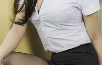 限量版私拍:谁还敢说自己不是“抱走莫子”粉?