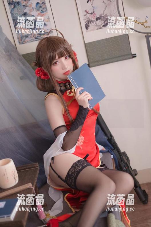 中午吃什么？星野saori的在线美图，剧情让你忘记态度!