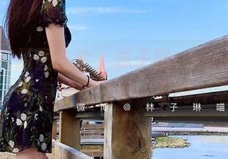 微密圈 – 原图在这，林子喵Lynne的毛衣照，真有种想多看一眼的冲动。