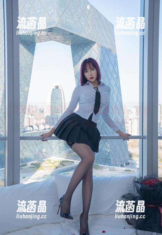 微密圈 - 果儿Victoria红皮束身，这合集里藏了多少小心思？太好奇了