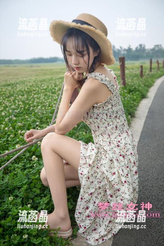 梦丝女神-魏婷婷 梦丝女神 - 魏婷婷的温柔更新,P.S.你发现她的头发又是新样式了吗?